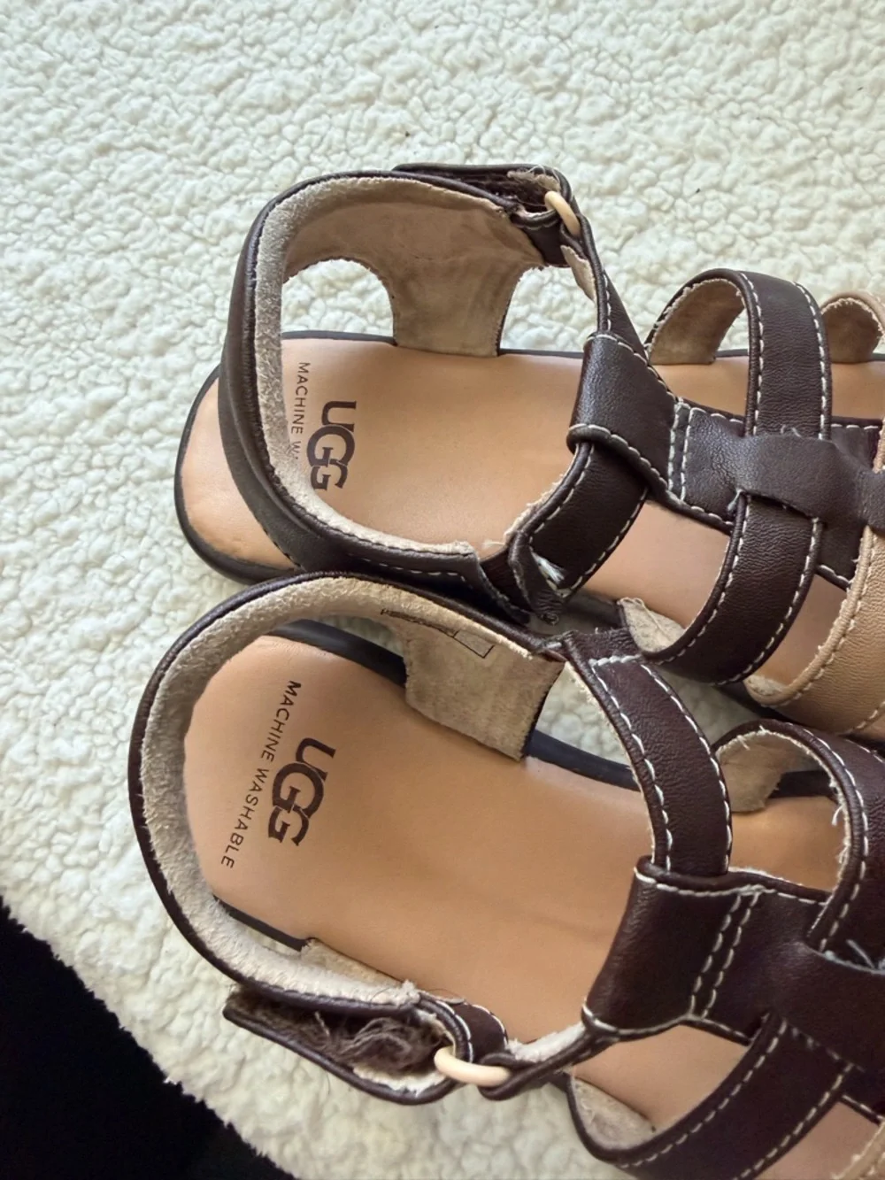Toddler Ugg Boys Brown Sandals 10c